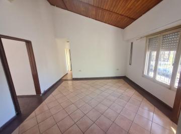 Casa de 4 ambientes, Rosario · Casa Fisherton P. A. Dos Dorm.