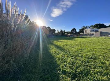 Terreno · 532m² · Lote de 532 m² en Lomas de Miramar Luz y Agua Corriente en Venta