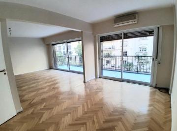 Departamento · 132m² · 4 Ambientes · Departamento Al Frente, Piso Totalmente Reciclado.