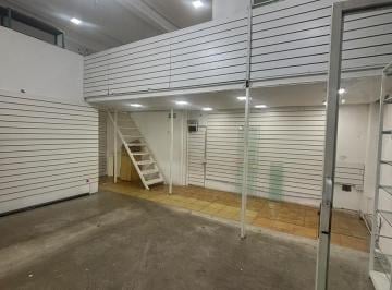 Local comercial · 90m² · Local 90 m² Totales! Pleno Once! Larrea 224