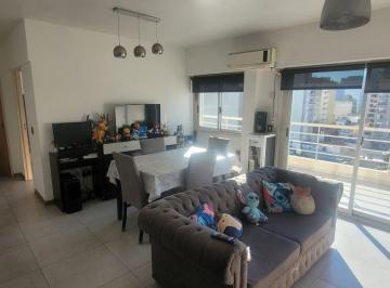 Departamento de 2 ambientes, Flores · Departamento de 2 Ambientes con Balcón Terraza y Terraza Propia Independiente con Parrilla