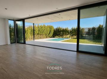 Casa de 8 ambientes, Tigre · Excelente Casa en Venta en Lote Interno en Castaños Nordelta!