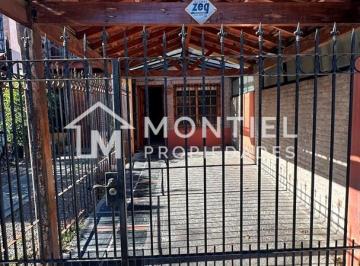 Casa · 80m² · 4 Ambientes · 1 Cochera · Casa Triplex en Venta en Ciudad Jardin, Tres de Febrero, G. B. a. Zona Oeste