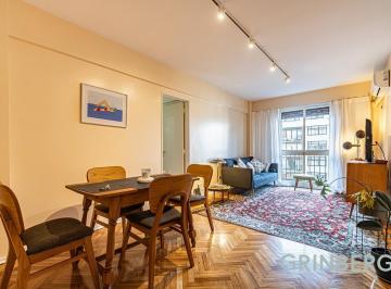 Departamento · 77m² · 4 Ambientes · Departamento 4 Ambientes con Dependencia en Venta Al Frente con Balcón Al Frente.