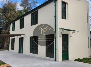Casa de 5 ambientes, Pilar · Chalet 5 Amb en Venta con Amplio Jardin (600 M²) Derqui - Pilar