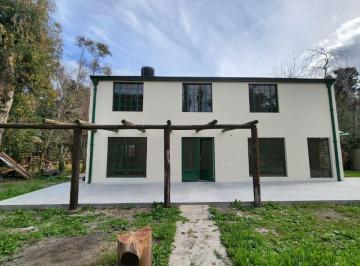 Casa de 5 ambientes, Pilar · Chalet 5 Amb en Venta - Hermoso Jardin (600 M²) Derqui - Pilar - Opción a Financiar El 50%