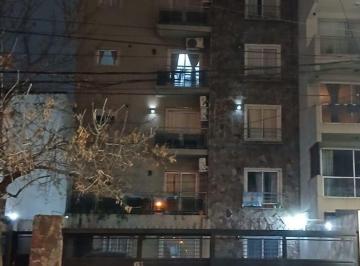 Departamento de 3 ambientes, La Matanza · Depto de 3 Ambientes con Cochera Para 2 Autos - Ramos Mejia