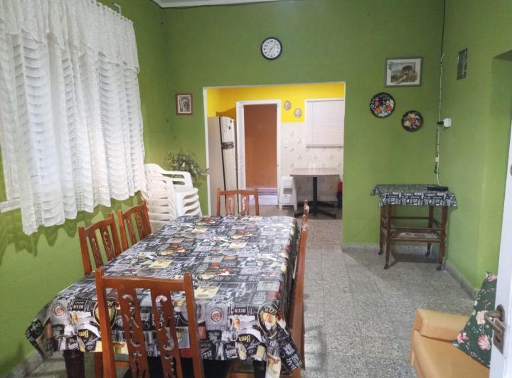 Casa · 110m² · 4 Ambientes · 1 Cochera