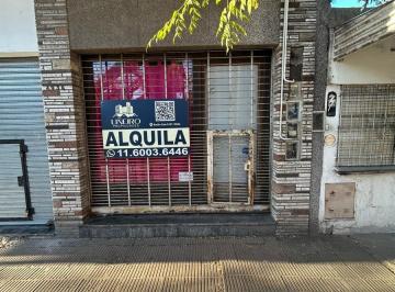 Local comercial · 20m² · 1 Ambiente · Local en Alquiler Frente a La Estacion de Villa Dominico