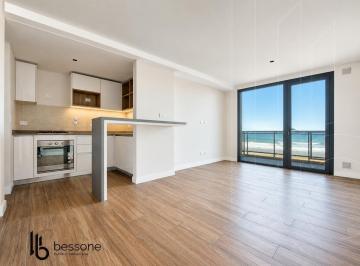 Departamento · 56m² · 2 Ambientes · 1 Cochera · Departamento Frente Al Mar en Constitución