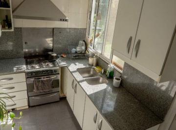 Casa de 4 ambientes, Quilmes · Casa Venta Barrio Parque