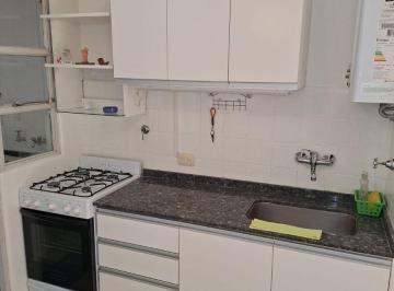 Departamento de 3 ambientes, Vicente López · Departamento 3 Ambientes - Piso 3 - Cocina Remodelada!