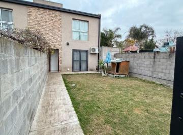 Casa de 3 ambientes, La Plata · Duplex en Alquiler Villa Elisa