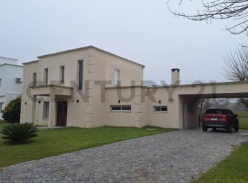 Casa · 180m² · 5 Ambientes · 2 Cocheras · Hermosa Casa de Dos Plantas en Barrio Privado Haras Santa Maria El Molino Norte