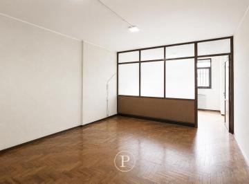 Oficina comercial · 42m² · 2 Ambientes · Venta Oficina con Ventanal Al Frente en Centro