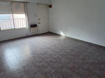 PH · 3 Ambientes · PH en Moron