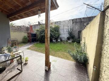 PH · 87m² · 3 Ambientes · Venta | PH Amplio con Patio, caseros Venta | Unidad Funcional 2 | Caseros