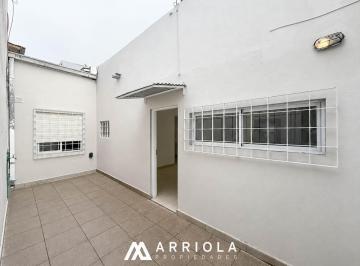 PH · 60m² · 3 Ambientes · PH de 3 Ambientes con Patio, Sin Expensas a 2 Cuadras de La Playa.
