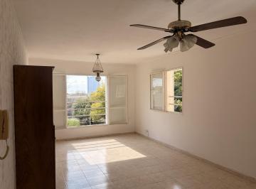 Departamento · 50m² · 3 Ambientes · 1 Cochera · Gran Oportunidad! Departamento Dos Dorm. - Barrio Teodoro Fels