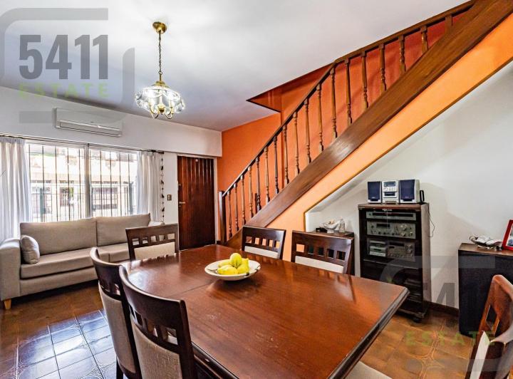 Casa · 85m² · 4 Ambientes · 1 Cochera