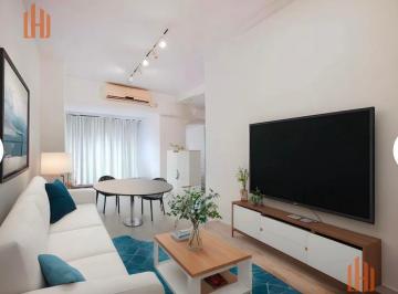 Departamento · 43m² · 2 Ambientes · Venta Departamento en Belgrano, Dos Ambientes en Amenabar Al 2000 con Imponente Patio Propio