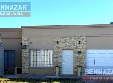 Casa · 160m² · 4 Ambientes · 1 Cochera · Ciudad Abierta - Casa en Venta - Excelente Estado