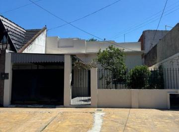 Casa de 3 ambientes, Quilmes · Casa Venta Bernal Oeste