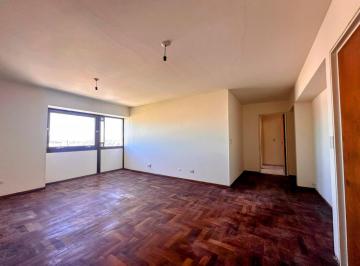 Departamento · 80m² · 5 Ambientes · Dpto en Venta en Torre Angela, Cerca de Todo, Increibles Vistas