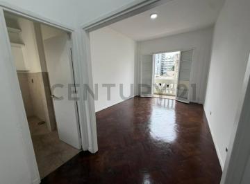 Departamento · 48m² · 2 Ambientes · 2 Ambientes en Alquiler con Balcon - Monserrat