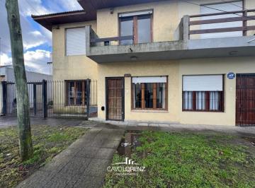 Departamento · 75m² · 4 Ambientes · 2 Cocheras · Barrio Terman Huinco - Hermoso Duplex 4 Ambientes con Trotadora y Patio
