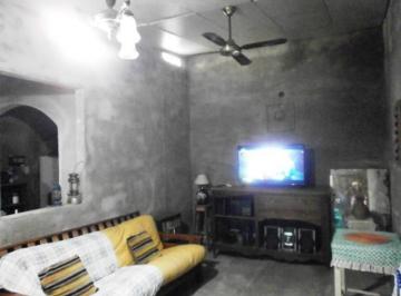 Casa de 3 ambientes, Ciudad de Santa Fe · Alquilo Casa en Lote Propio