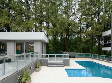 Departamento · 90m² · 7 Ambientes · 1 Cochera · Mexico | Patricios | Villa Allende