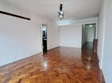 Departamento · 95m² · 3 Ambientes · Excelente 4 Ambientes con Dependencia y Balcon