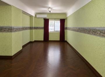 Departamento · 89m² · 5 Ambientes · Departamento de 2 Dorm. en Venta en Barrio Sur