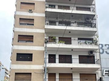 Departamento · 110m² · 4 Ambientes · Departamento en Alquiler 3 Dorm. Frente Al Shopping de Villa del Parque