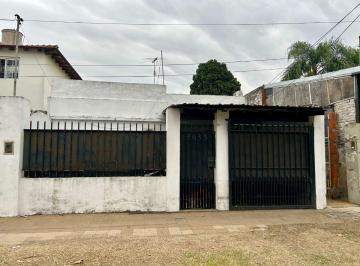 PH · 82m² · 4 Ambientes · 1 Cochera · Venta PH 4 Ambientes en Caseros con Cochera