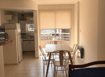 Departamento de 4 ambientes, Rosario · Departamento Semipiso Equipado 1 Dormitorio Balcón Al Frente 9 de Julio 500 Centro de Rosario