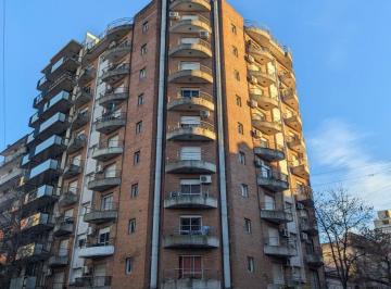Departamento de 2 ambientes, Rosario · Alquiler | Córdoba y Suipacha | Departamento 1 Dormitorio con Balcón Al Frente Excelente Ubicación