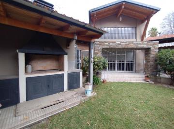 Casa · 120m² · 4 Ambientes · 2 Cocheras · Alquiler Casa Amoblada 2 Dorm Patio Puente Olive