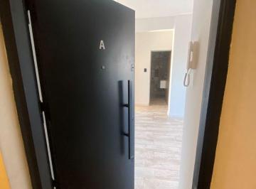 Departamento de 3 ambientes, Lomas de Zamora · Depto 3 Amb. Al Frente 17°a