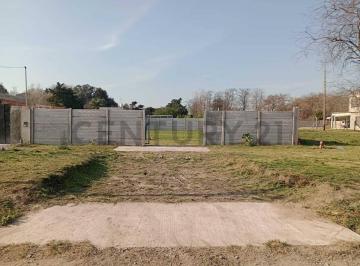 Terreno · 420m² · Lote en Venta Barrio La Esperanza Tristan Suarez Cerrado con Escritura.