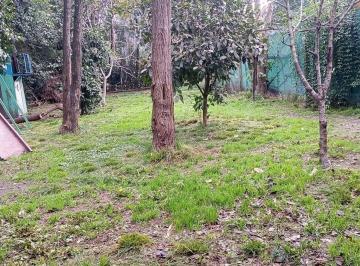 Casa · 150m² · 4 Ambientes · 1 Cochera · Casa/lote en Francisco Alvarez!