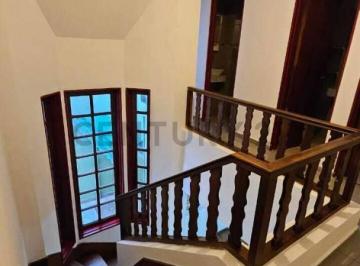 Casa · 105m² · Casa de 3 Dorm. con Cochera en Alquiler