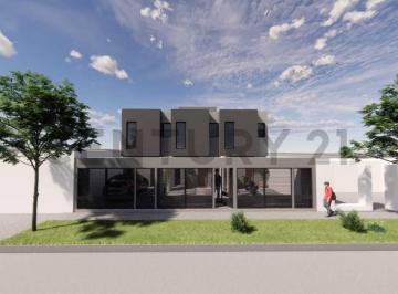 Casa · 67m² · 3 Ambientes · 1 Cochera · Dúplex a Estrenar 2 Dorm. con Jardín y Cochera en La Plata