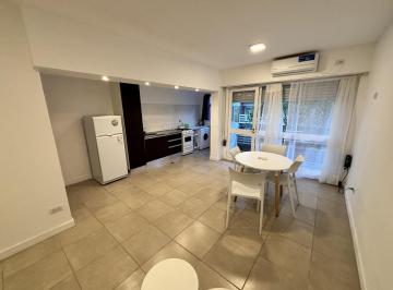 Departamento · 48m² · 2 Ambientes · 2 Ambientes Al Frente - Zona Aldrey
