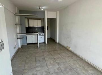 Departamento de 1 ambiente, La Matanza · Monoambiente con Balcón Al Frente en Ramos Mejía – Balcarce 21