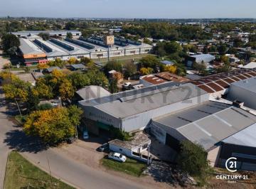 Bodega-Galpón · 1078m² · 3 Ambientes · 1 Cochera · Venta Galpón, Barrio Godoy, Rosario