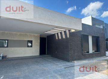 Casa · 230m² · 7 Ambientes · Excelente Casa en Greenville 2, un Desarrollo Exclusivo!