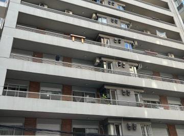 Departamento de 4 ambientes, Rosario · Departamento de 2 Dorm. en Alquiler – Corrientes 1500