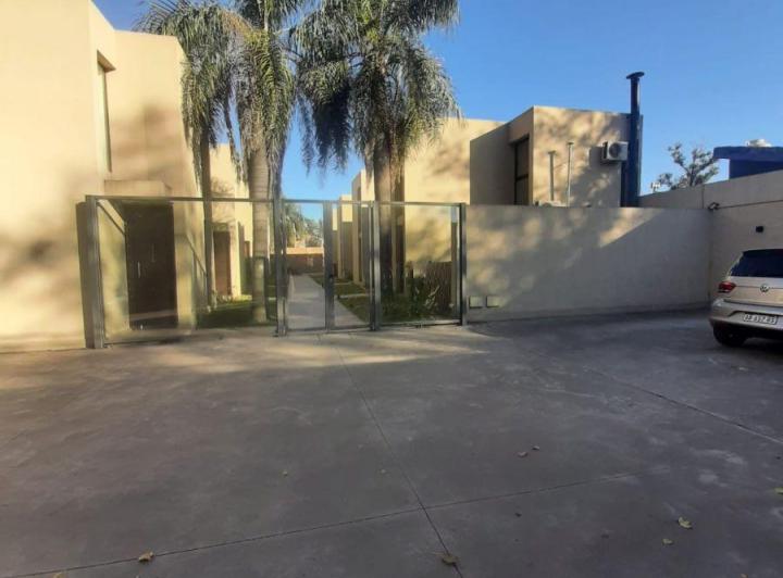 Casa · 75m² · 1 Ambiente